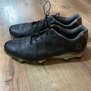 Footjoy DNA Dryjoys Golf Shoes Mens 9 1/2 Medium Width